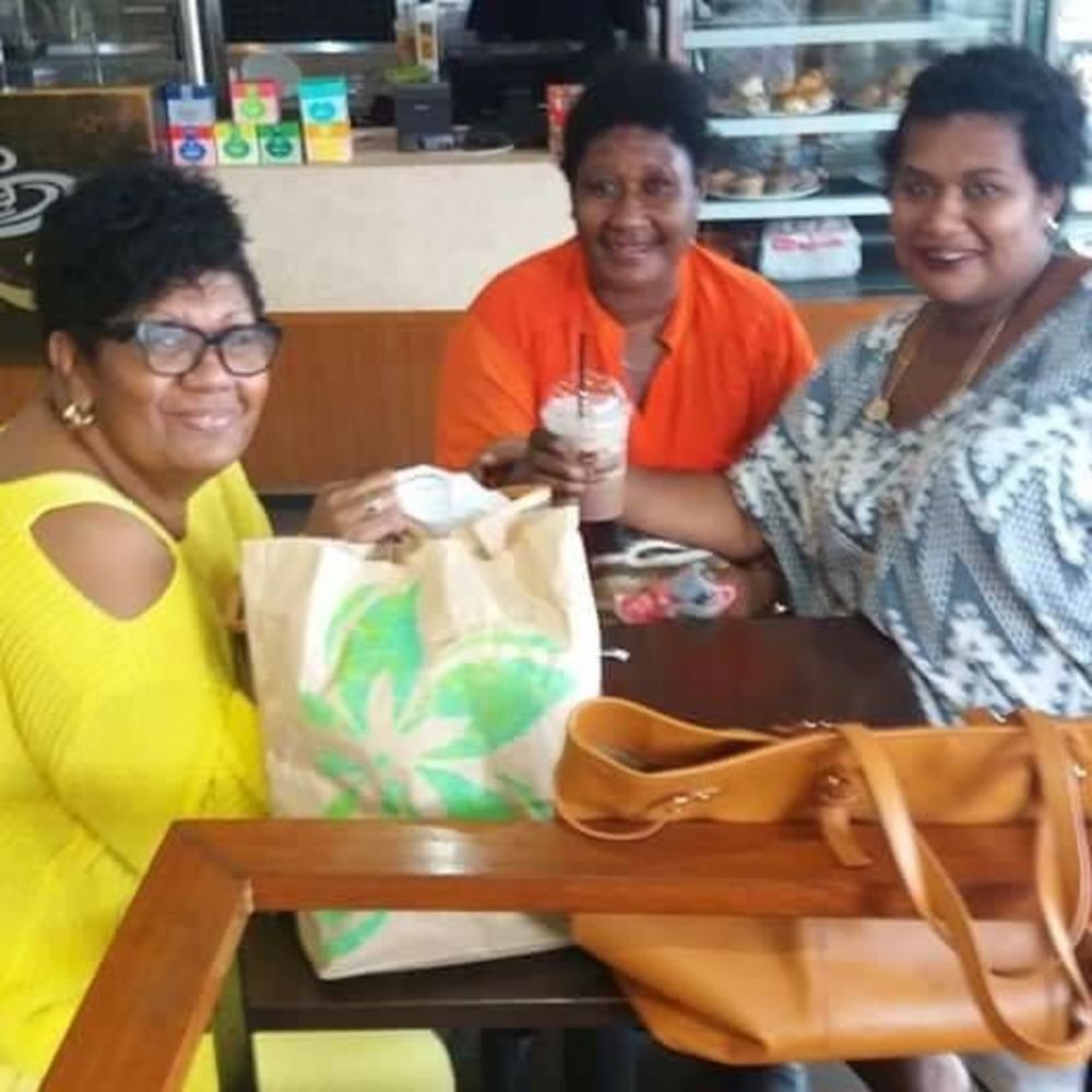 Meet your Posher, Eseta